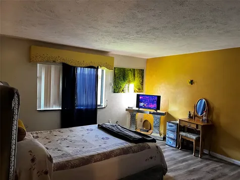 8110 Enchanted Forest Drive Houston TX 77088