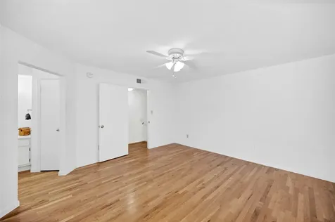 5000 Milwee Street 61 Houston TX 77092