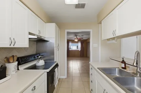 13627 Greenway Drive Sugar Land TX 77498