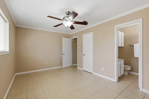 13627 Greenway Drive Sugar Land TX 77498
