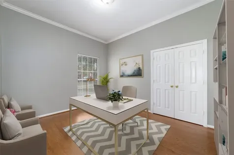 12215 Salmon Creek Houston TX 77041