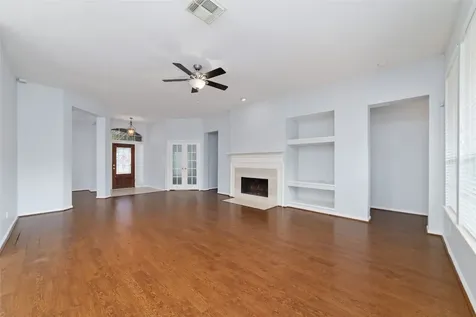 12215 Salmon Creek Houston TX 77041