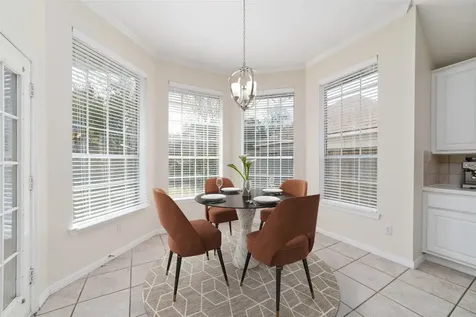 12215 Salmon Creek Houston TX 77041
