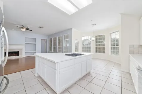 12215 Salmon Creek Houston TX 77041