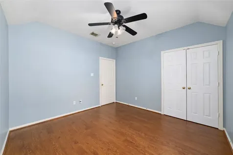 12215 Salmon Creek Houston TX 77041