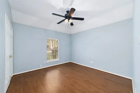 12215 Salmon Creek Houston TX 77041