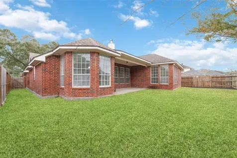 12215 Salmon Creek Houston TX 77041