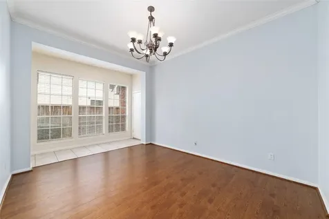 12215 Salmon Creek Houston TX 77041