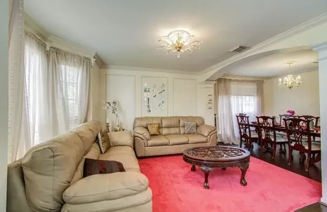 3219 Leila Oaks Drive Houston TX 77082