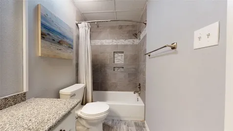 7037 N Holiday Drive Galveston TX 77550