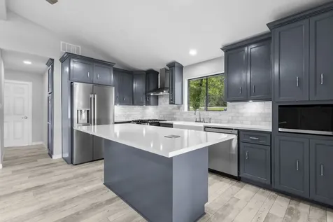 439 N Sherwood Forest Drive Woodville TX 75979