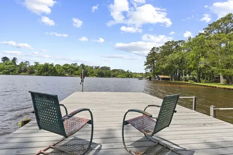 439 N Sherwood Forest Drive Woodville TX 75979