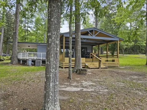 439 N Sherwood Forest Drive Woodville TX 75979