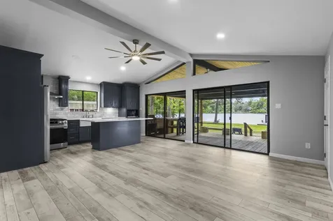 439 N Sherwood Forest Drive Woodville TX 75979