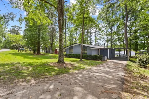 439 N Sherwood Forest Drive Woodville TX 75979