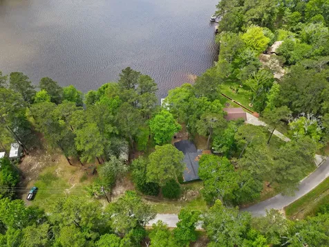 439 N Sherwood Forest Drive Woodville TX 75979
