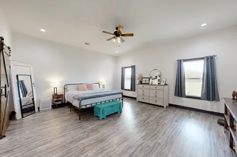 10477 Acacia Lane Hearne TX 77859
