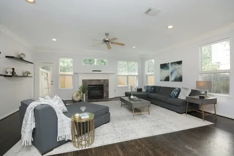 4256 Childress Street Houston TX 77005