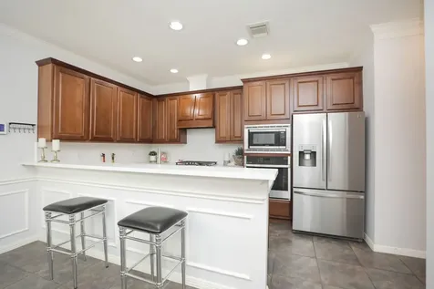 4256 Childress Street Houston TX 77005