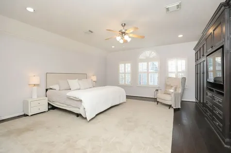 4256 Childress Street Houston TX 77005