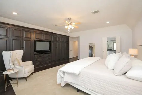 4256 Childress Street Houston TX 77005