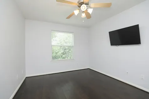 4256 Childress Street Houston TX 77005