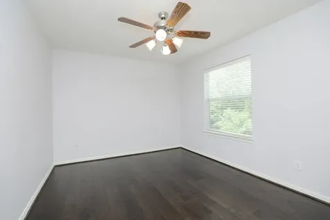 4256 Childress Street Houston TX 77005
