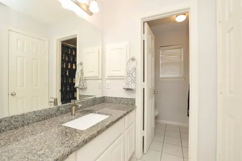4256 Childress Street Houston TX 77005