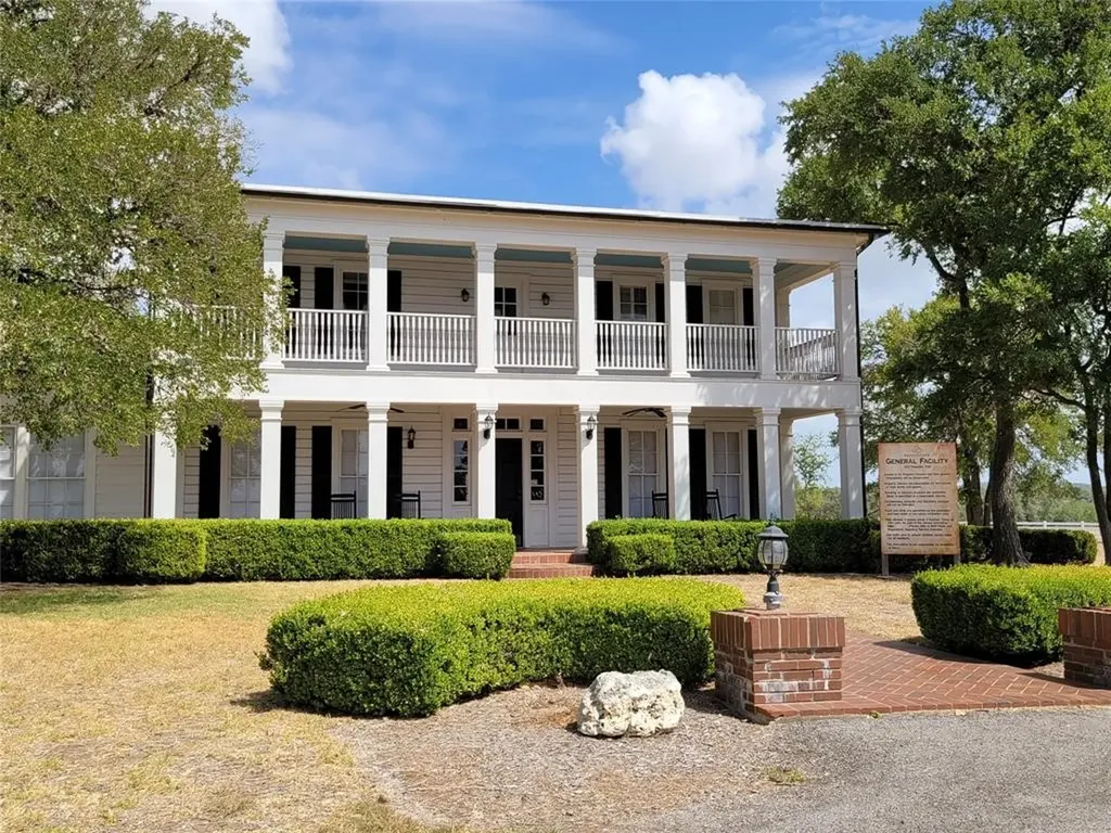 530 Buckskin Trail Bandera TX 78003