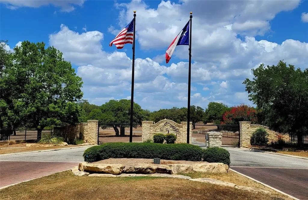 530 Buckskin Trail Bandera TX 78003