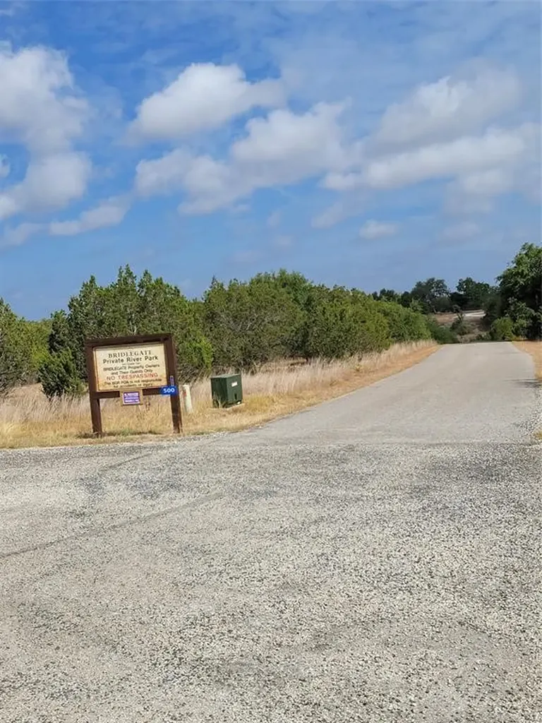 530 Buckskin Trail Bandera TX 78003