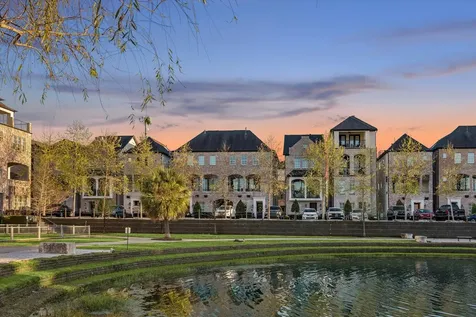 6023 Matthew Oaks Place Houston TX 77007