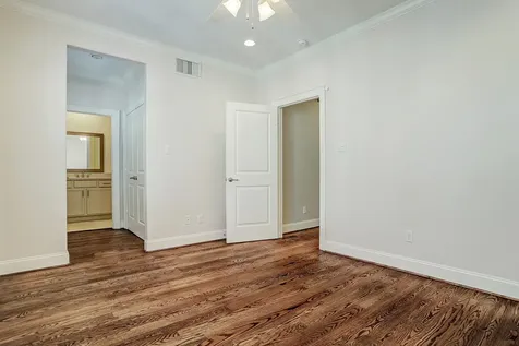 1539 Haddon Street Houston TX 77006