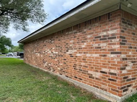1601 Westwind Drive Brenham TX 77833