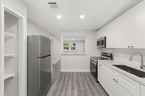 4630 Clover Street Houston TX 77051