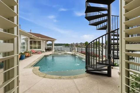 9305 Old River Court E Montgomery TX 77356