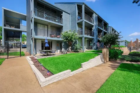 12500 Melville Drive 123c Montgomery TX 77356