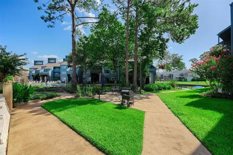 12500 Melville Drive 123c Montgomery TX 77356