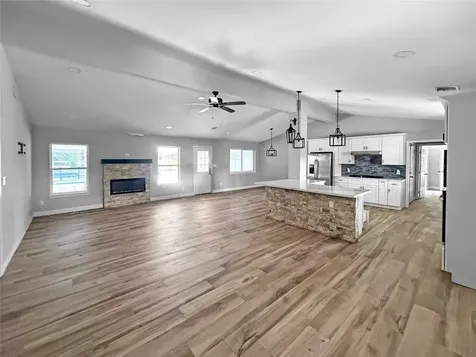 3706 Roberts Boulevard Baytown TX 77521