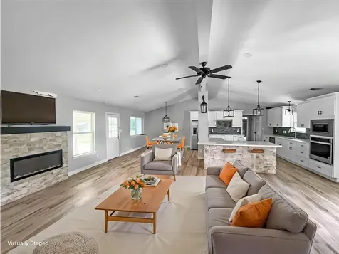 3706 Roberts Boulevard Baytown TX 77521