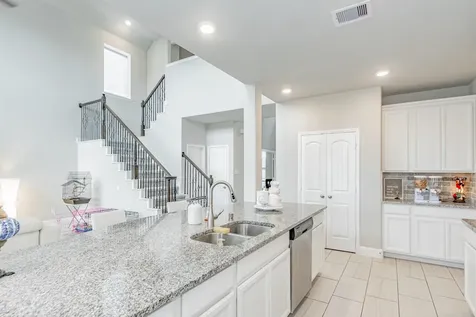 319 Clifton Crane Road La Porte TX 77571