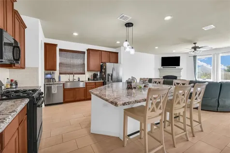 707 Burr Oak Richwood TX 77531