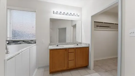 4931 Trailing Clover Court Houston TX 77084