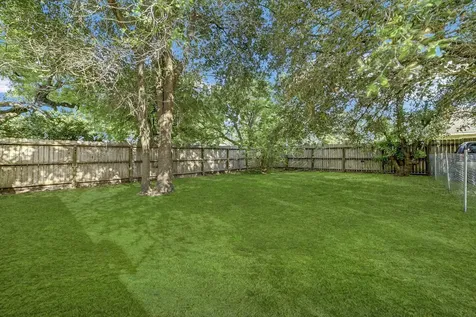1 4th Avenue N Texas City TX 77590