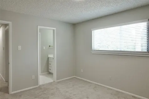 5111 Pinewilde Drive Houston TX 77066