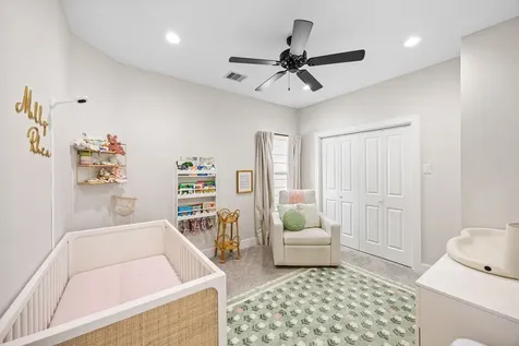 317 Sikes Street Houston TX 77018