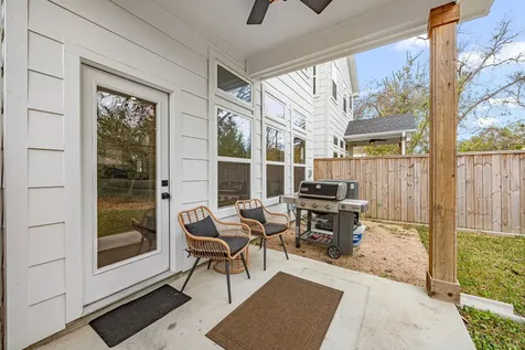 317 Sikes Street Houston TX 77018