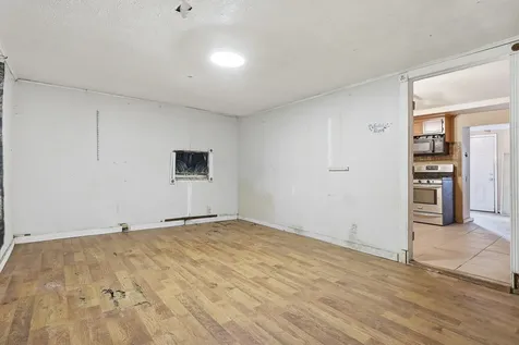 2533 Wall Street Houston TX 77088