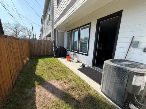 6722 Parker Grove Lane Houston TX 77076