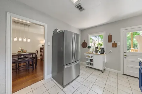 503 W 33rd Street Houston TX 77018